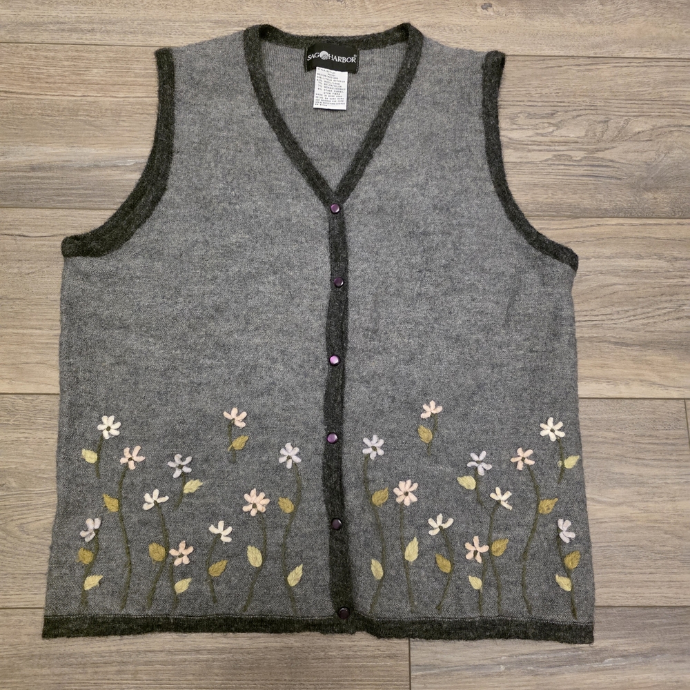Sag Harbor Vintage Charcoal Floral Embroidered Cardigan